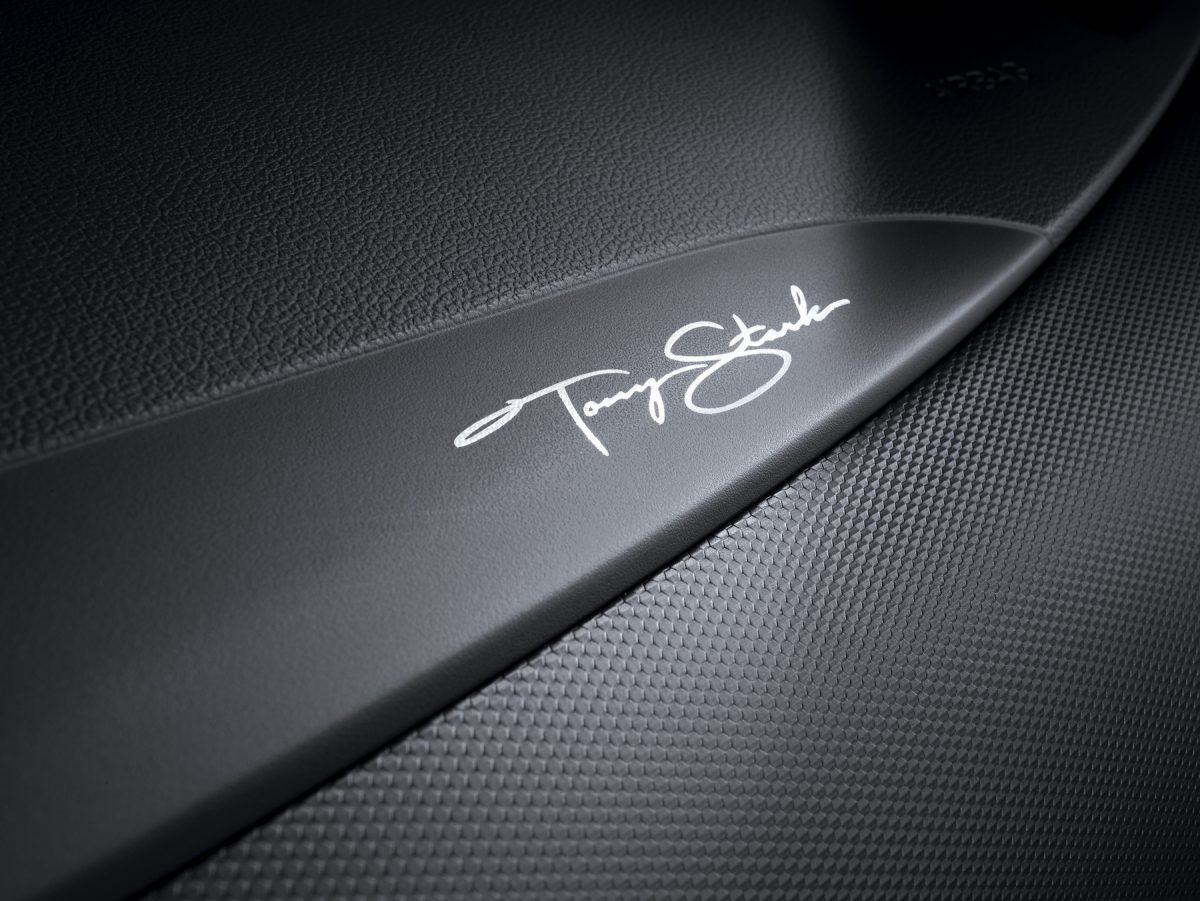 全台限量50部，Kona鋼鐵人特仕車114.9萬起。